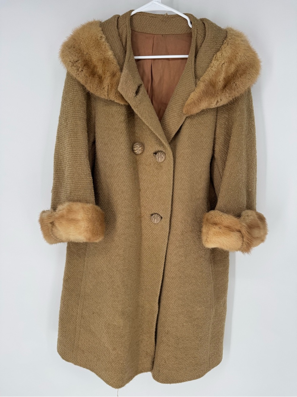 Vintage Women's Camel Brown Coat with Fur Trim